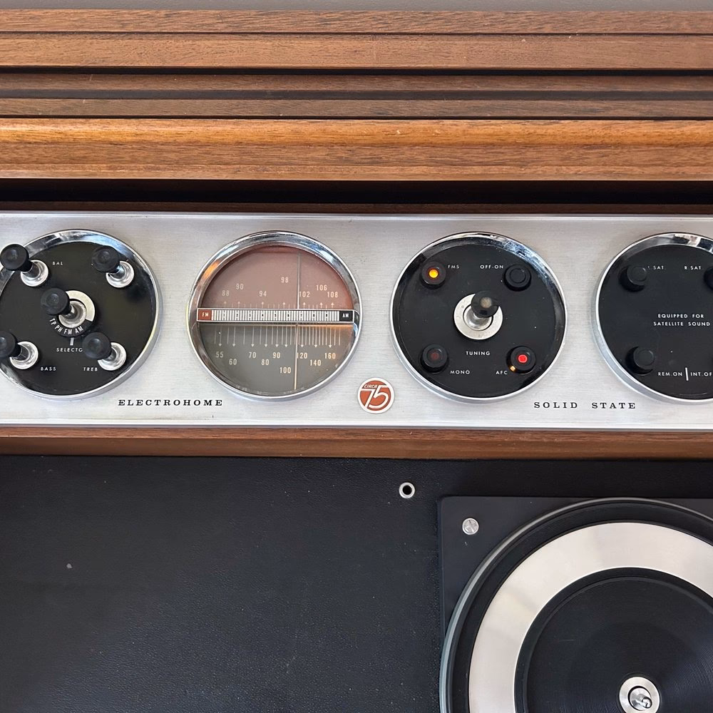 How do I choose the best car audio stereo installation?