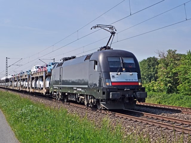 How much does a train cost in France?