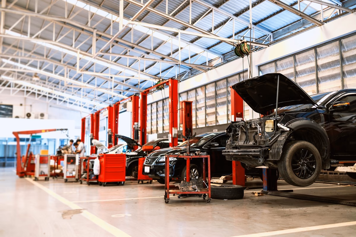 What types of car repairs are available at our accident repair centres?