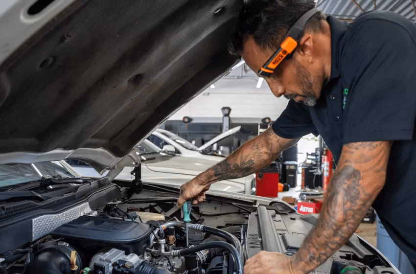 What services does a car repair & maintenance company offer?