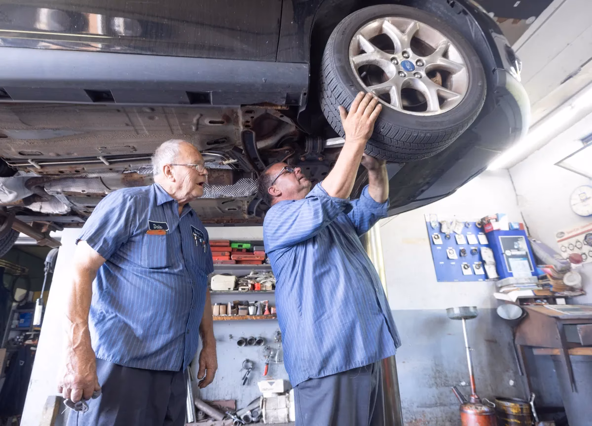 Who is Meineke Car Care Center Louisville?