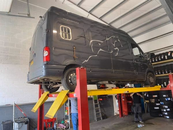 Where can I find the best garage services in Callington?