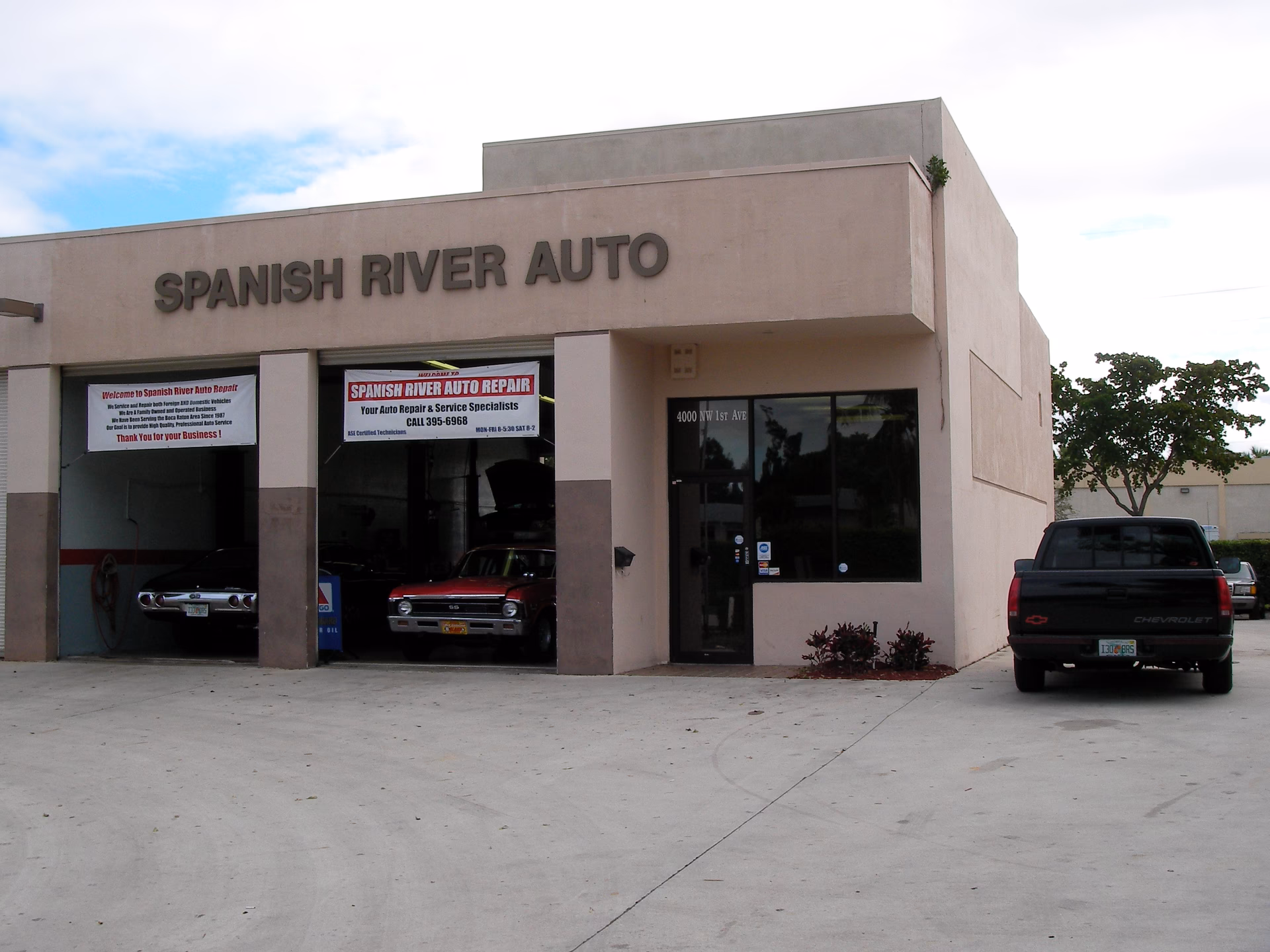 What are people saying about auto repair services in Boca Raton?