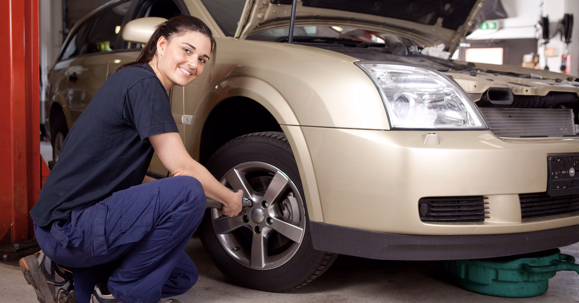 Who is Chadstone Motors?