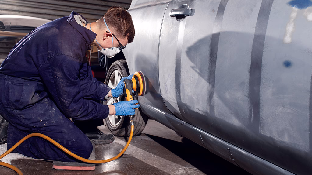 What is a body shop training course?