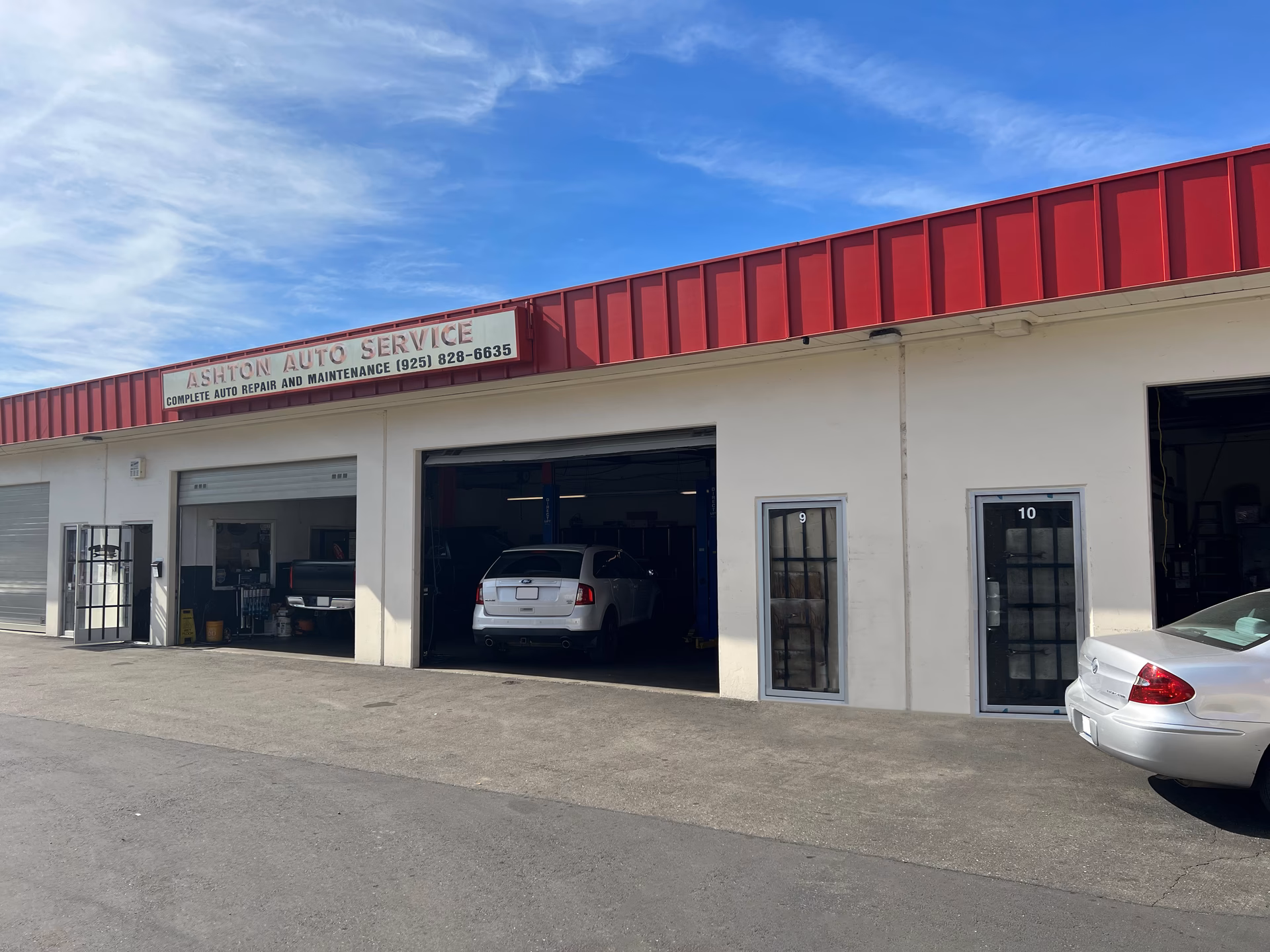 What services does Dublin auto body offer after a car accident?