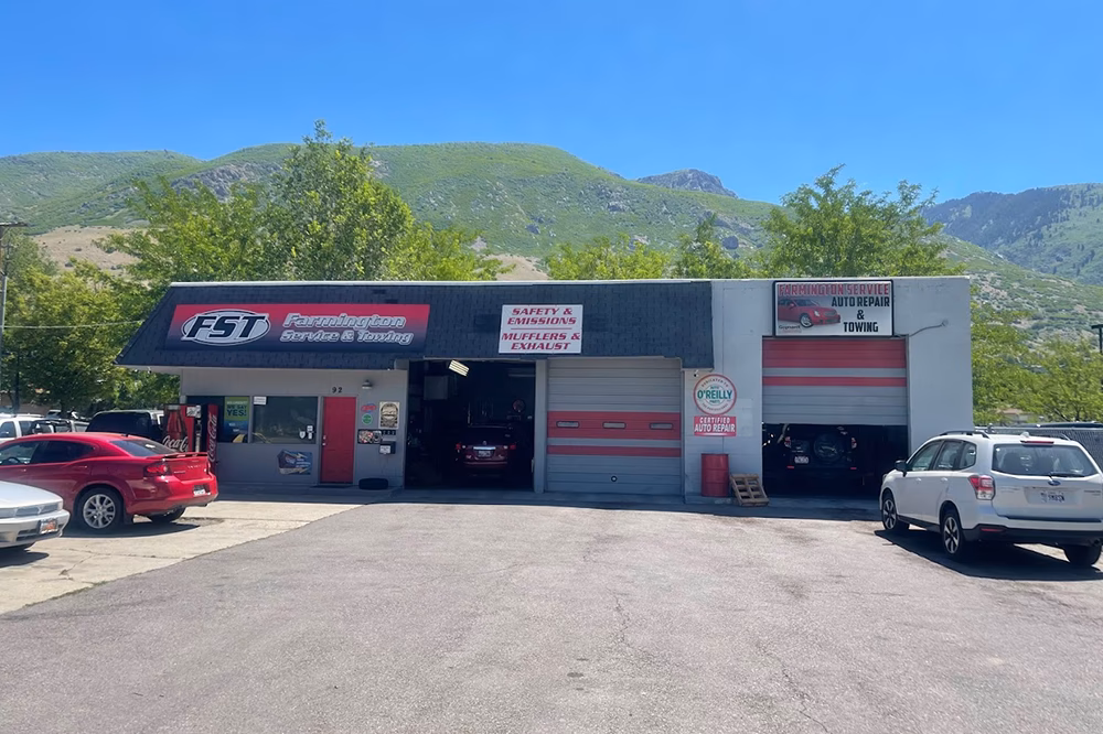 What are people saying about auto repair services in Farmington?