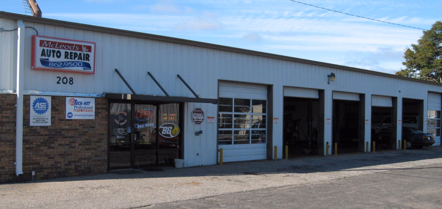 Does Holmes auto repair provide car repair services in Fort Walton Beach?