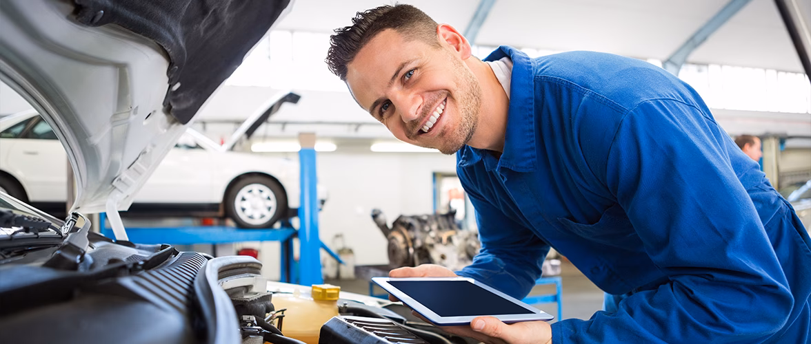Who is auto & light truck repair?