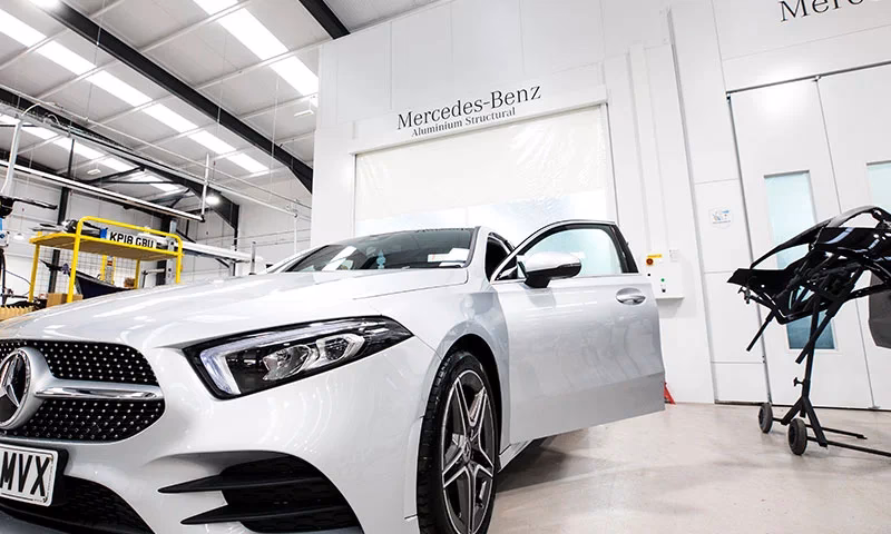 How do I contact steer Heathrow?