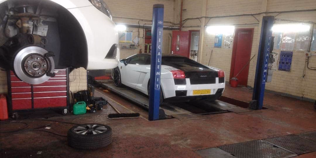What are the best car garages in Newcastle upon Tyne?