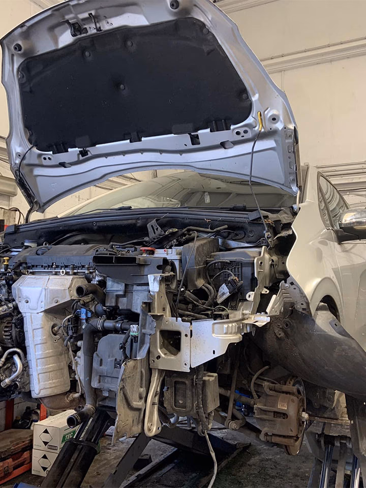 Where can I find the best garage services in Wallington?