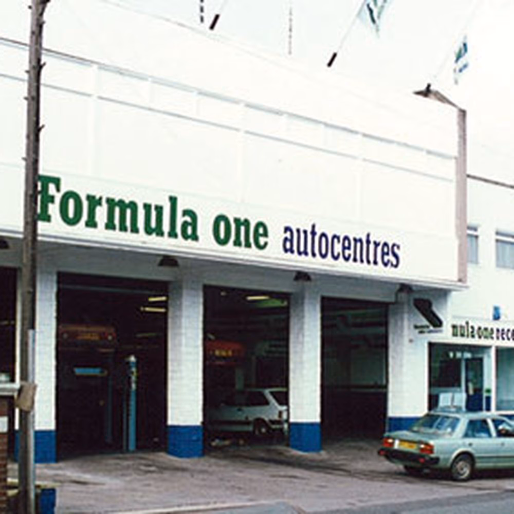 Where can I find the best garage services in Halesowen?