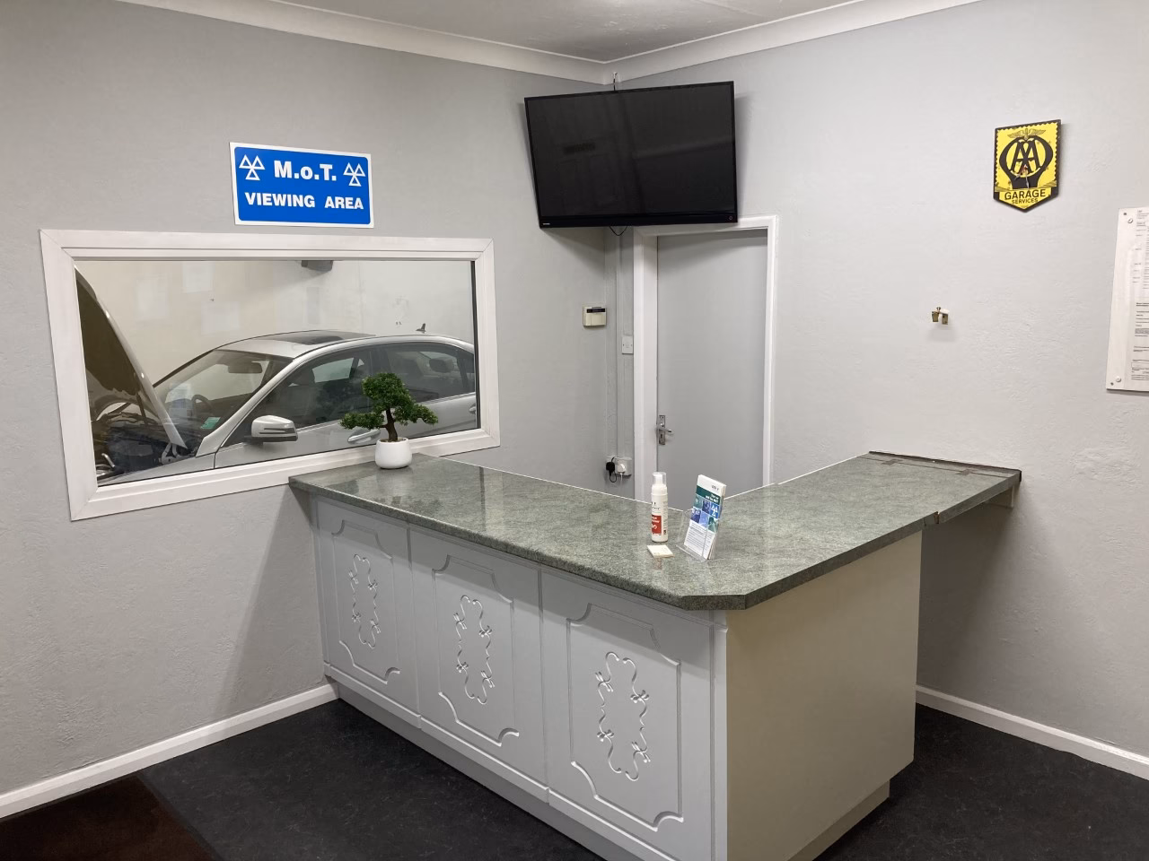 Where can I find the best garage services in Goole?