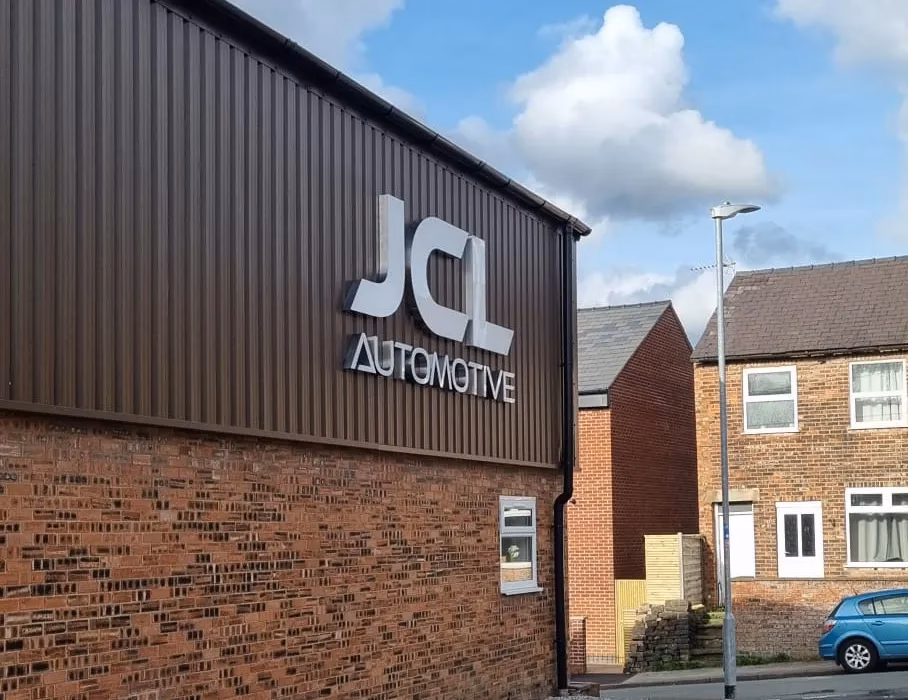 Where can I get an MOT test in Macclesfield?