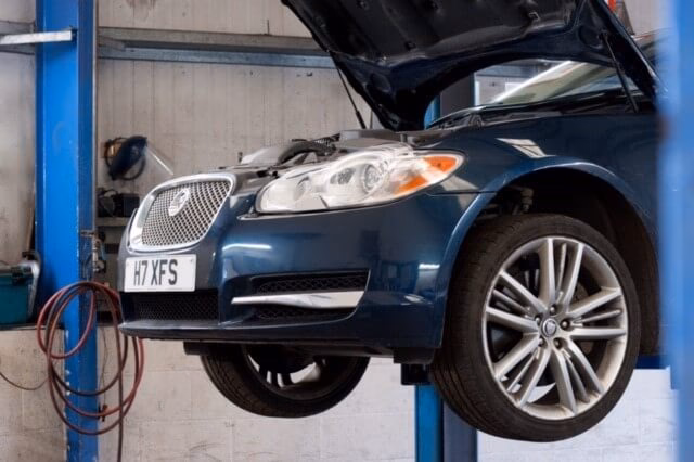 Where can I find a reliable car garage in Selby?
