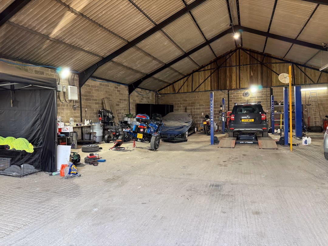 What services does a garage offer in Trowbridge?