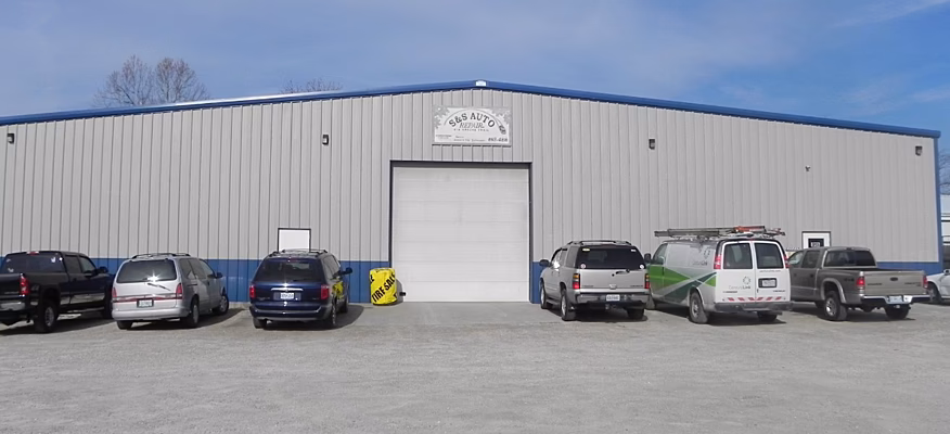 Does Jefferson City MO have auto repair services?