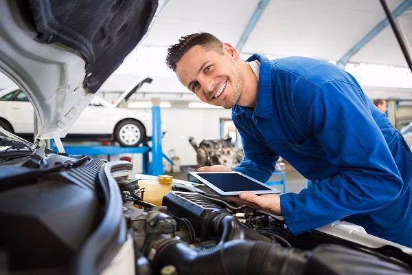 How do I prepare my car for an oil change?
