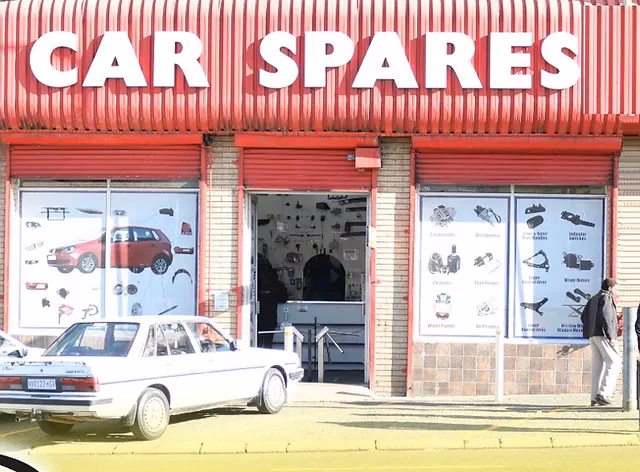 Where is JD auto body & airbag repairs?
