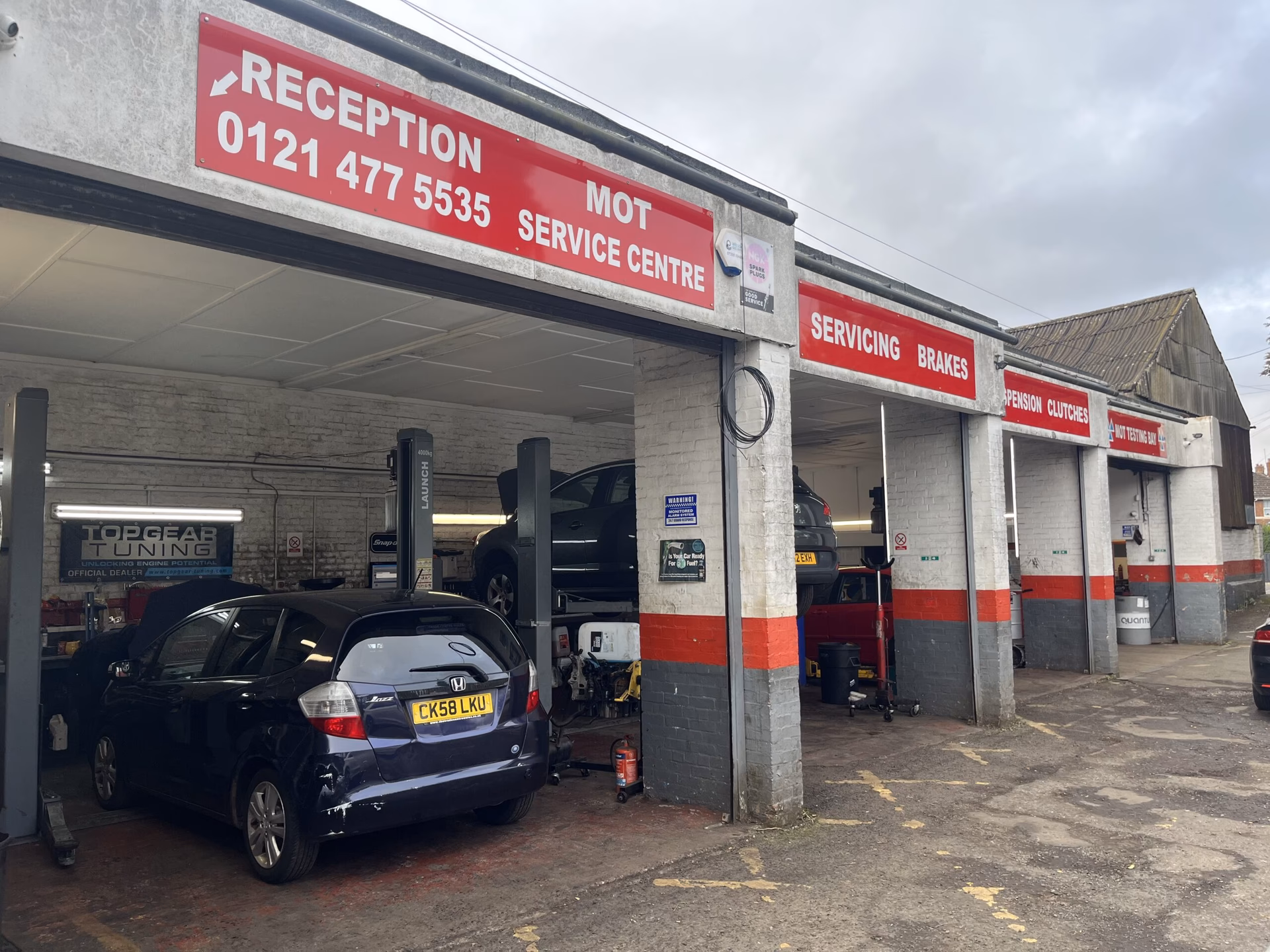 Who is fix auto Birmingham East?