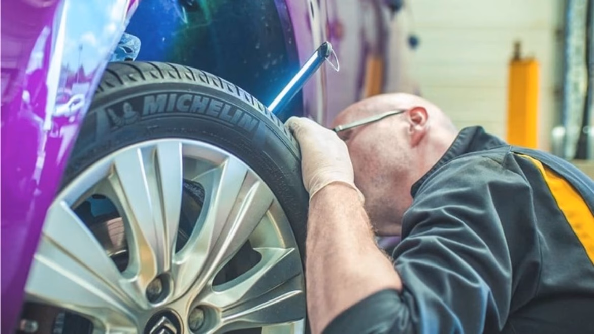 What makes Suttons a great car service centre?