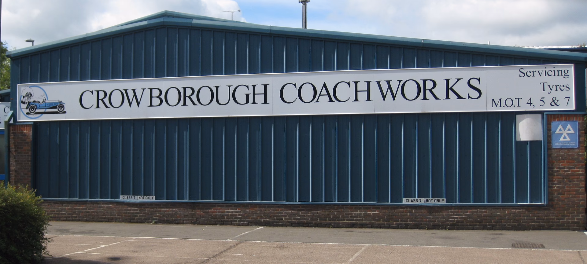 Who is Crowborough accident repair services?