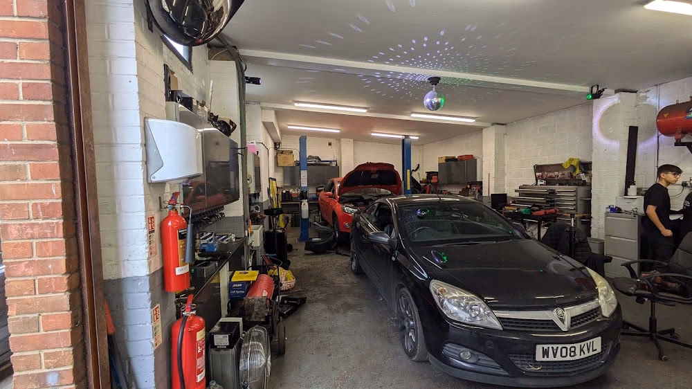 Where can I find a car repair service in Nottingham?