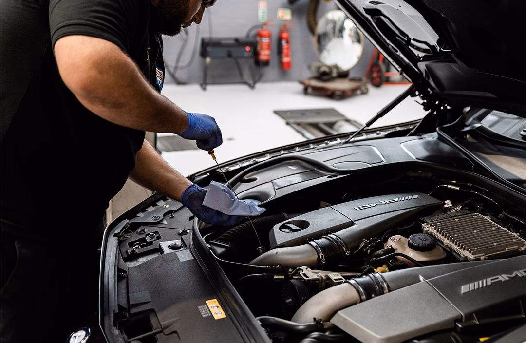 Where can I buy a used Mitsubishi Shogun in UK?