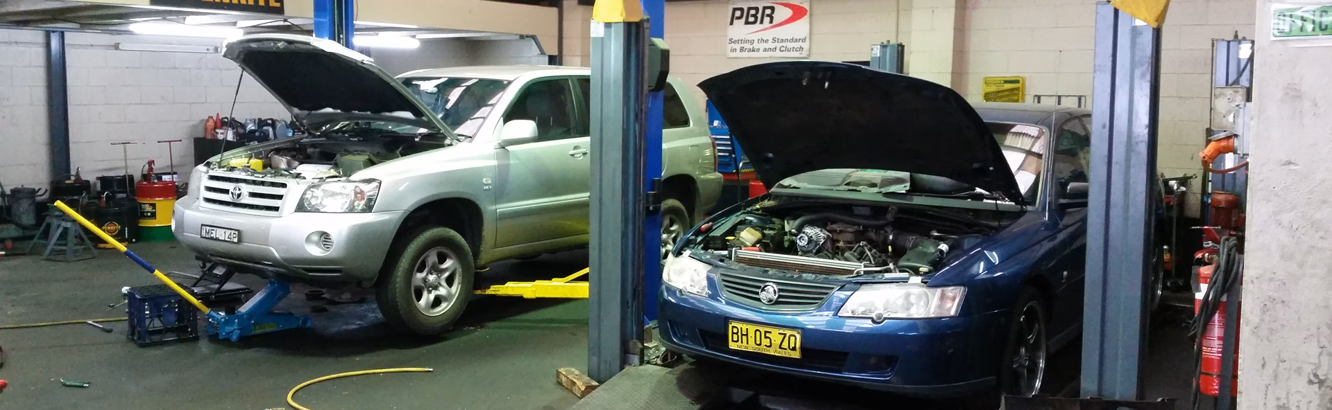 Does Moorebank offer auto body repair services?