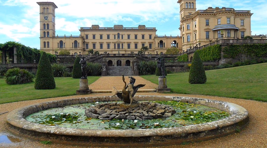 Where is Osborne garage (IW) limited?