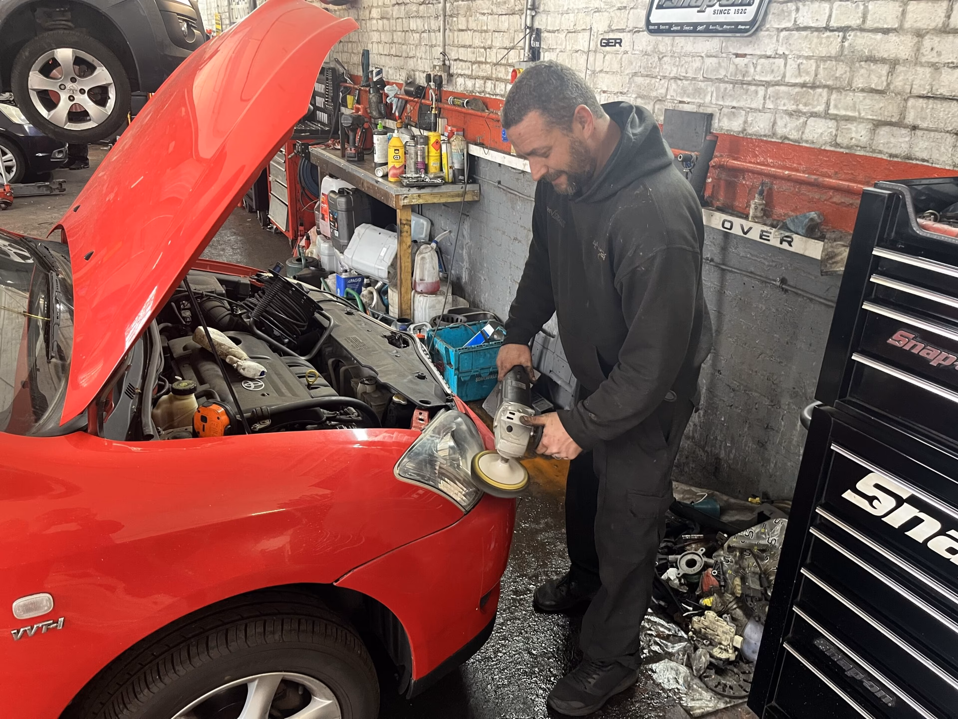 Who is fix auto Birmingham East?