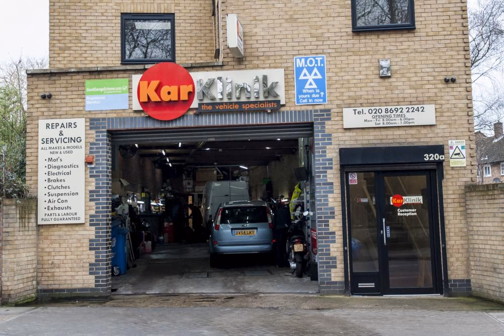 Why should I book an MoT & car service in London?