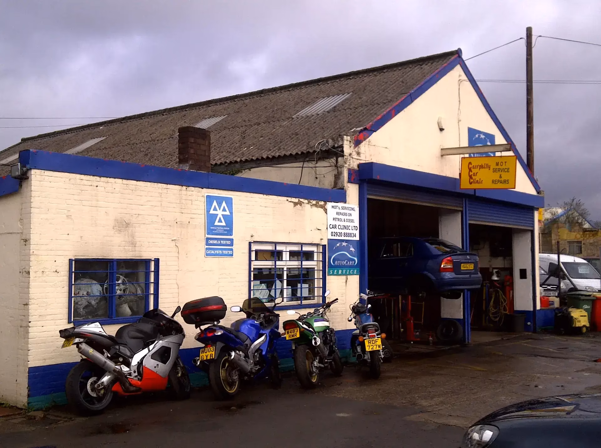 Who are the best car garages in Caerphilly?