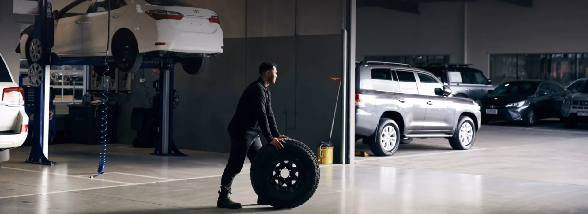 What tyres are available at Bridgestone service centre Ceduna?