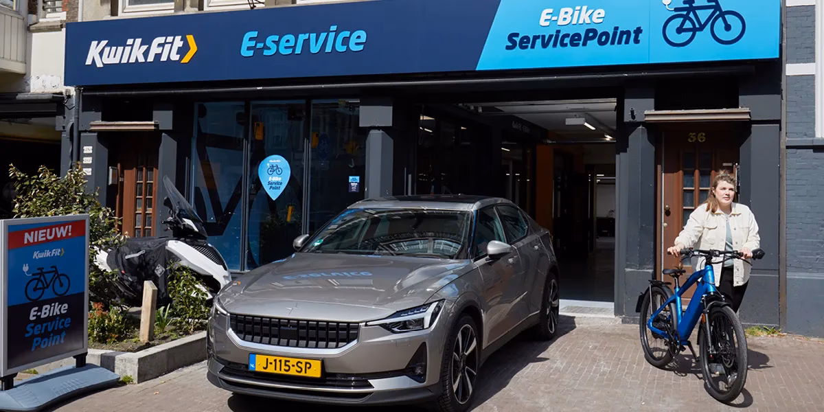 Are Kwik Fit centres open on Sundays?