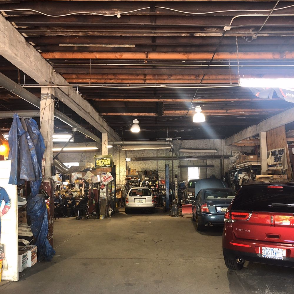 Who are Kingsbridge Car Repair & MOT centre?