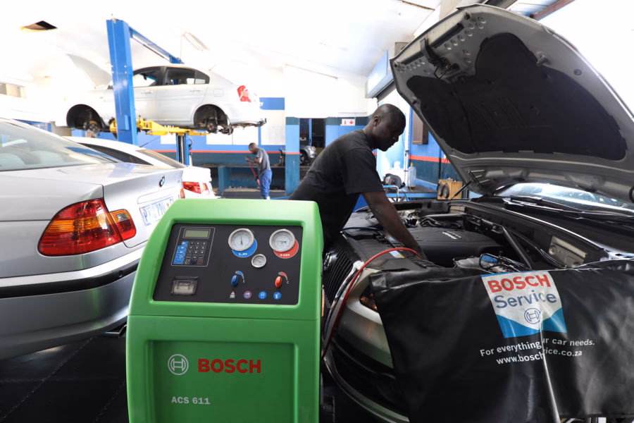 Who is C-NET car service centre?