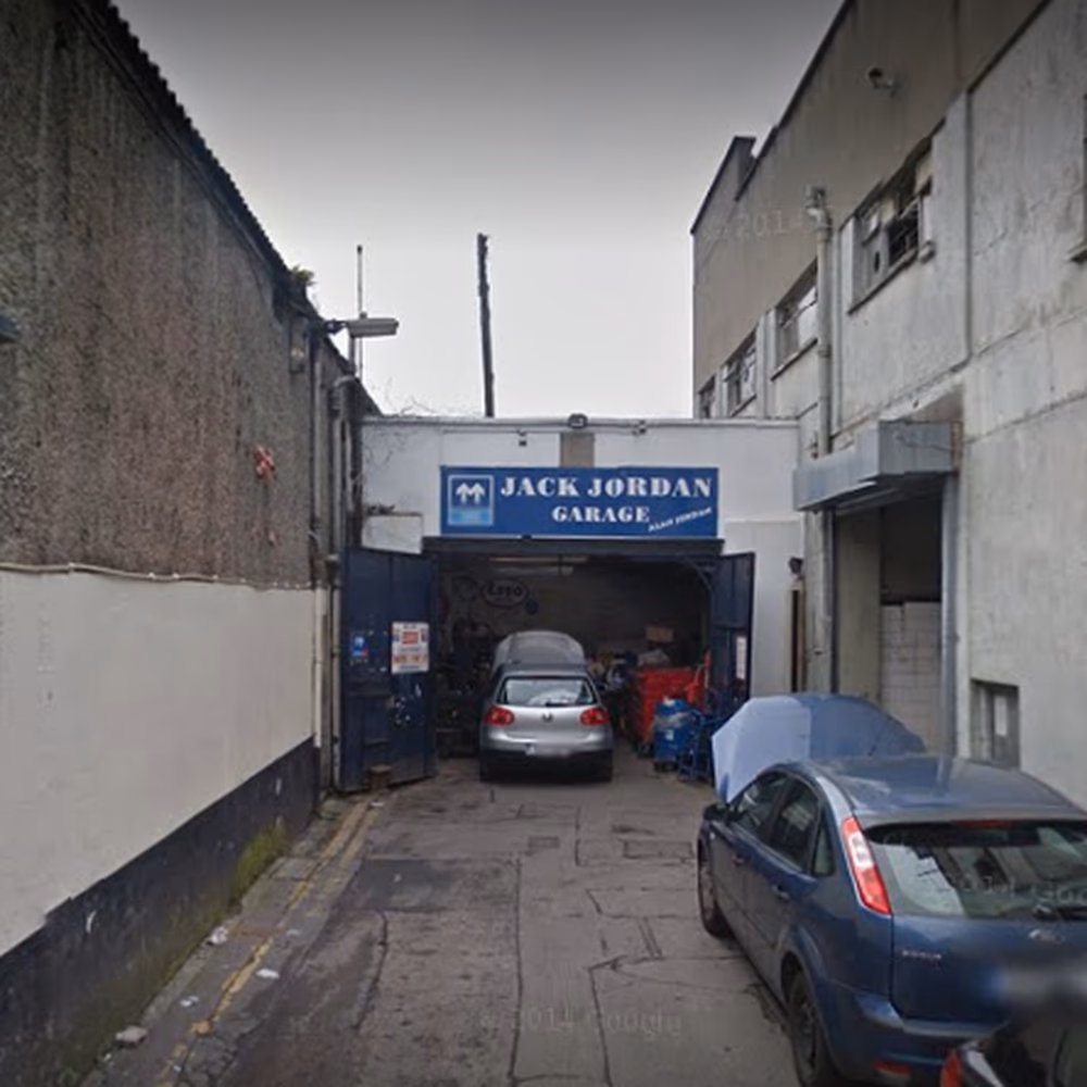 Where can I get a car repaired in Dublin?