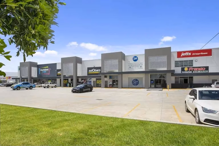 What is a car mechanic service in Gregory Hills?