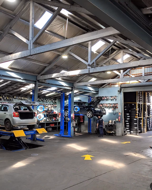 Why should you hire a car at London Lewisham?