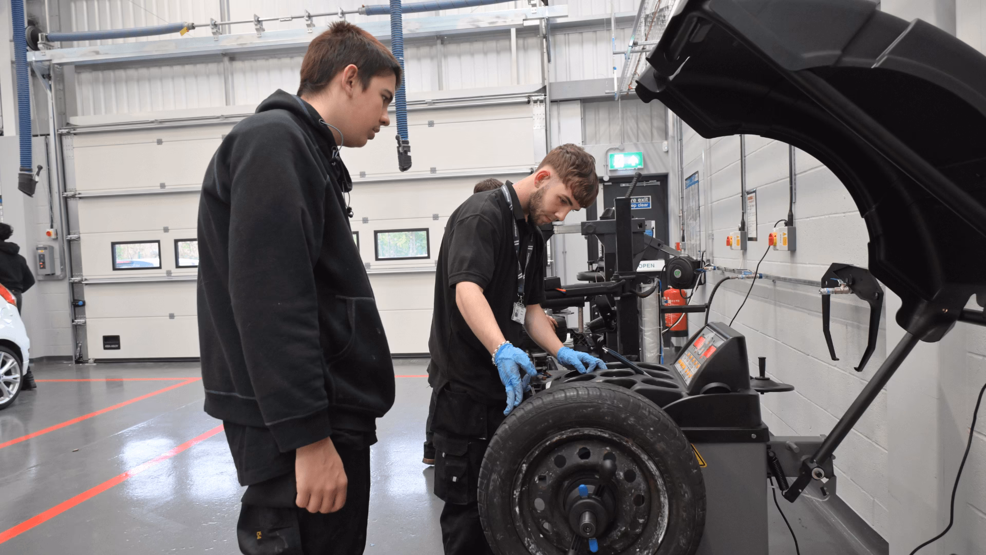 What is a Level 3 Motor Vehicle Repair qualification?