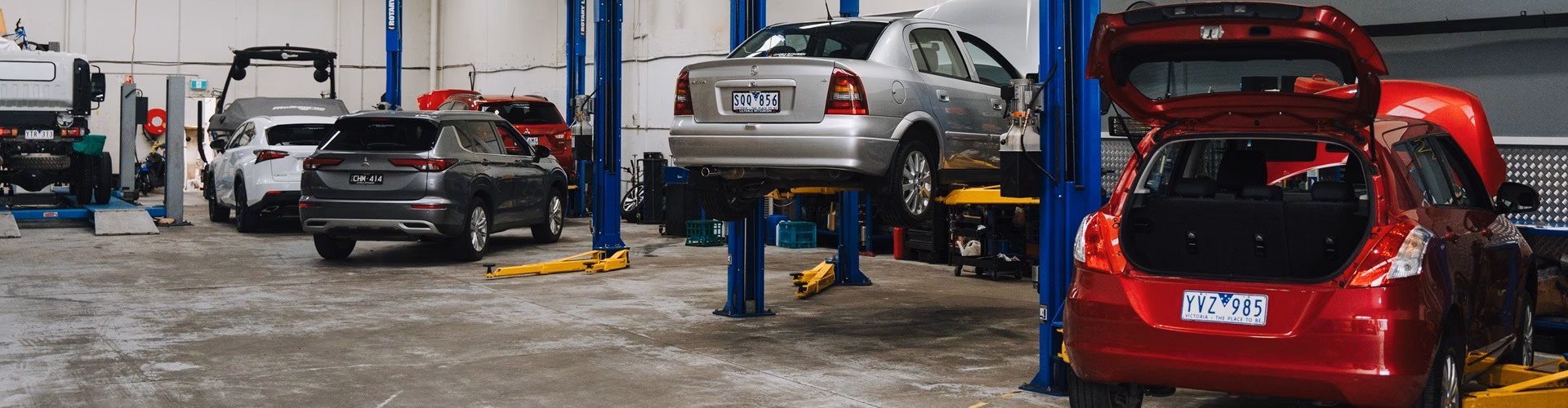 Who are the best car service centres in Lilydale?