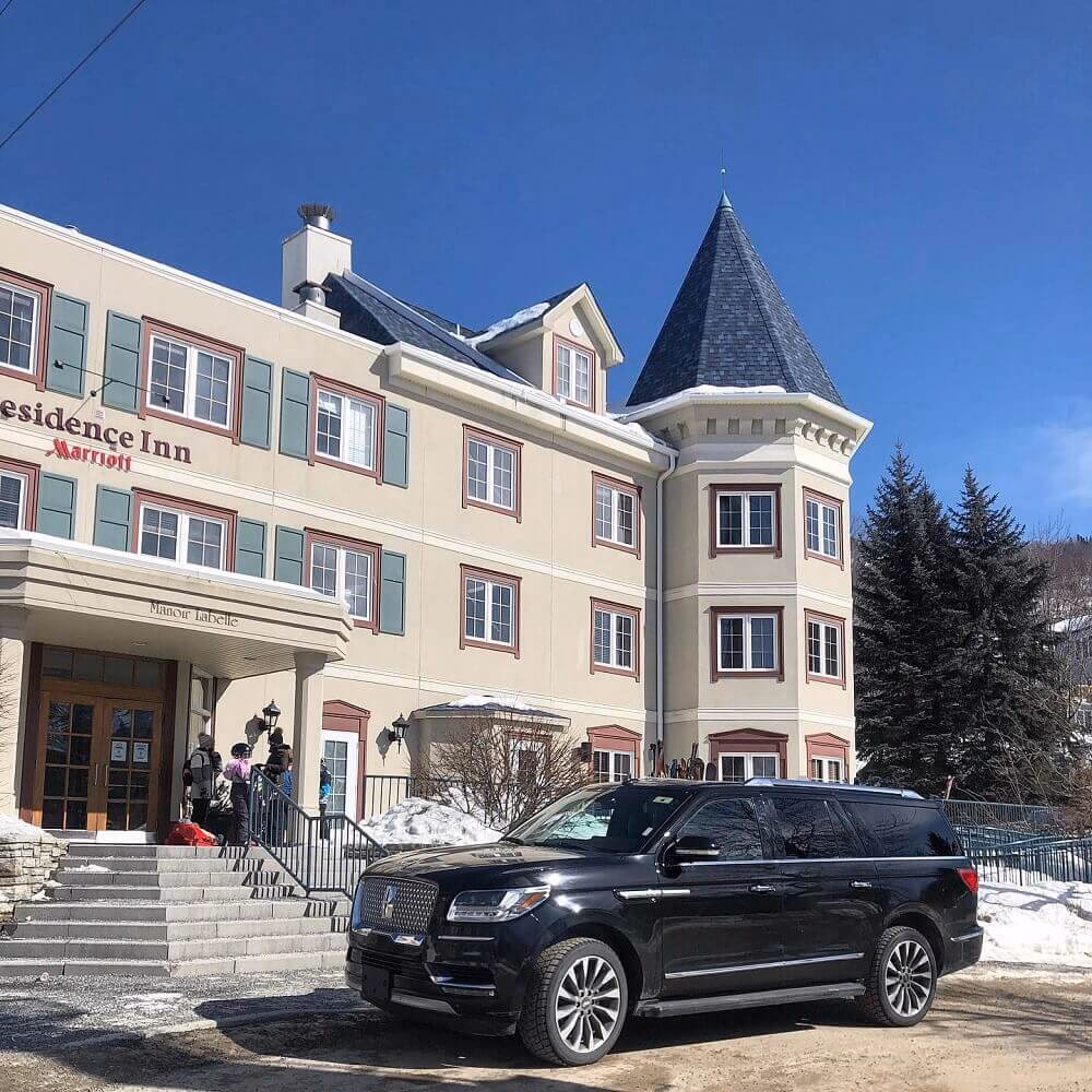 What is limousine Mont Tremblant?