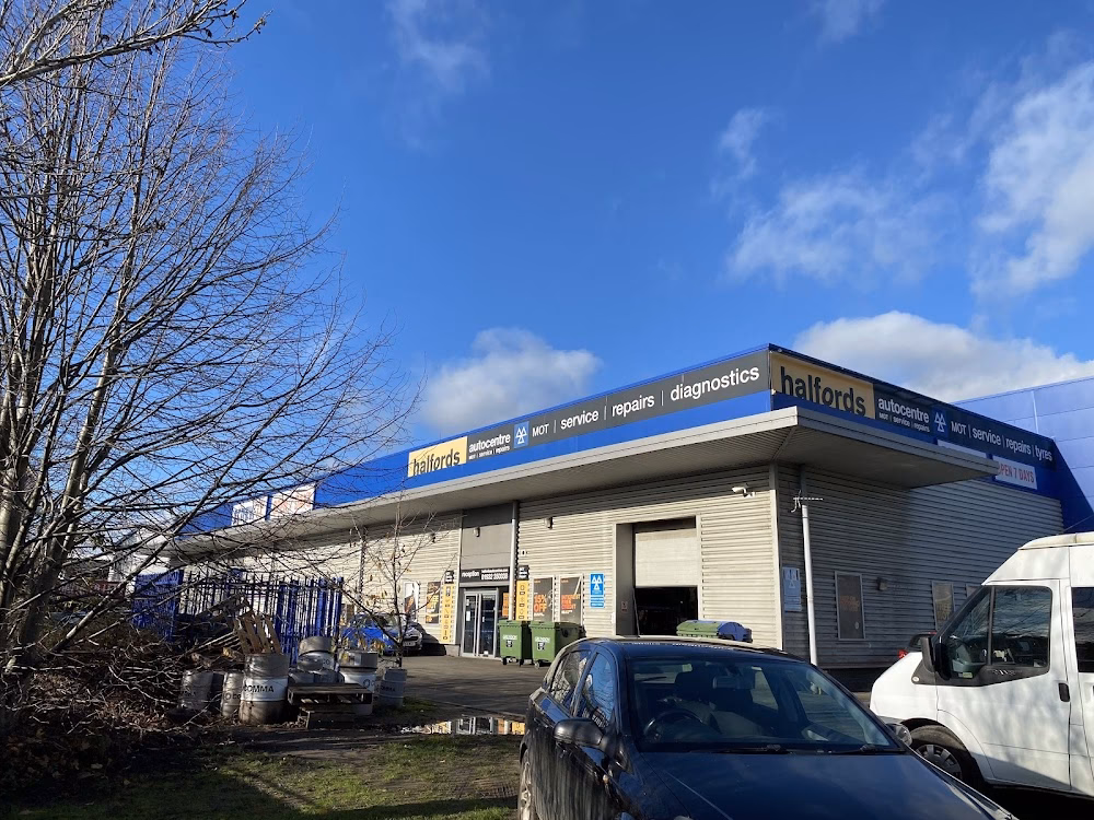 Who is West Byfleet garage?