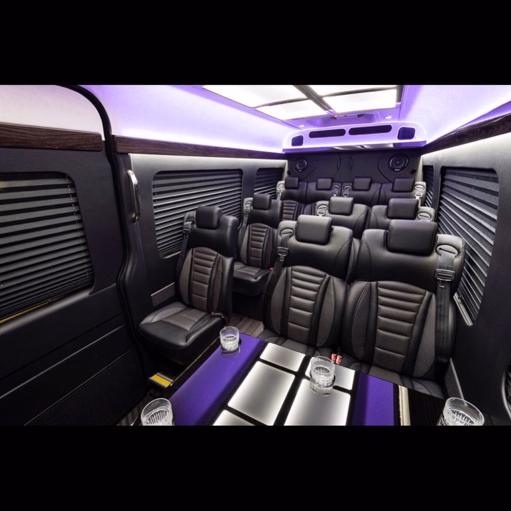 Does New Jersey limousine service provide car seats?