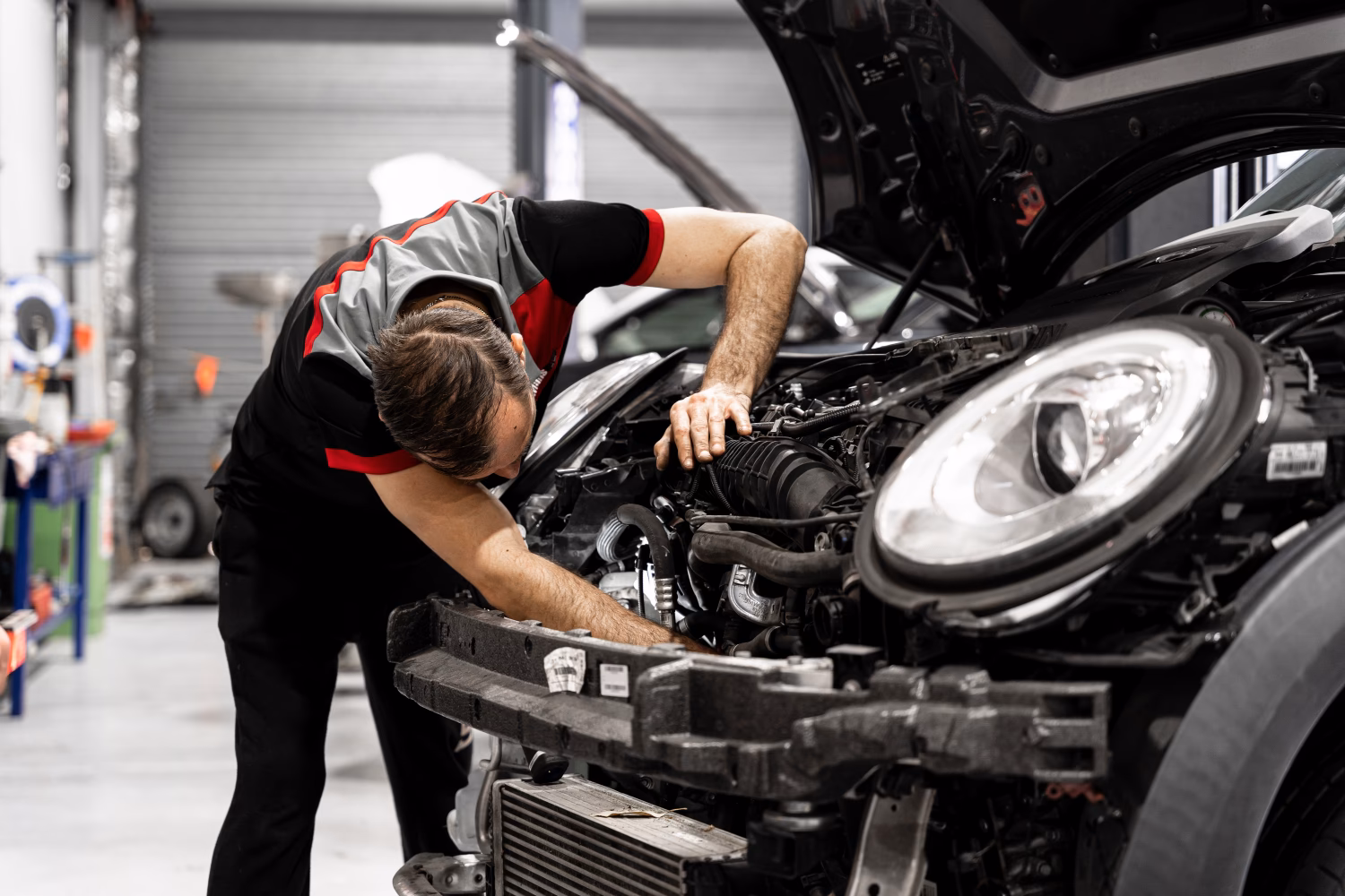 How much does Honda service cost in Australia?