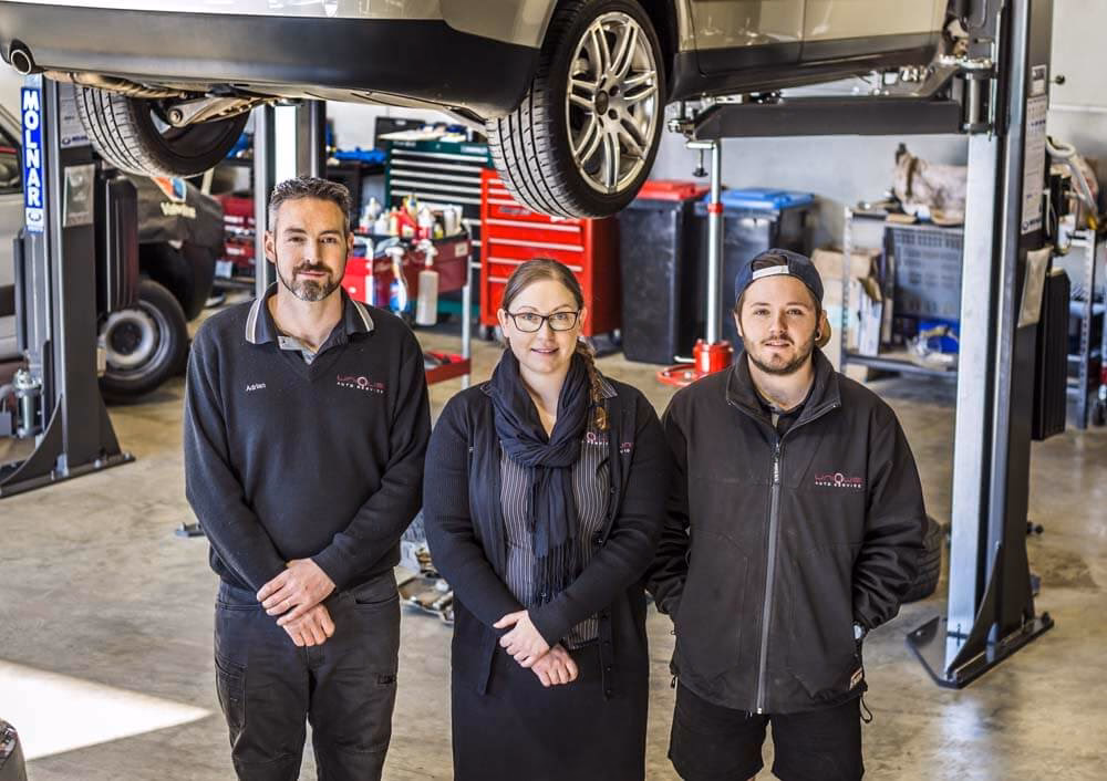 Does new Churchill offer tyre service?