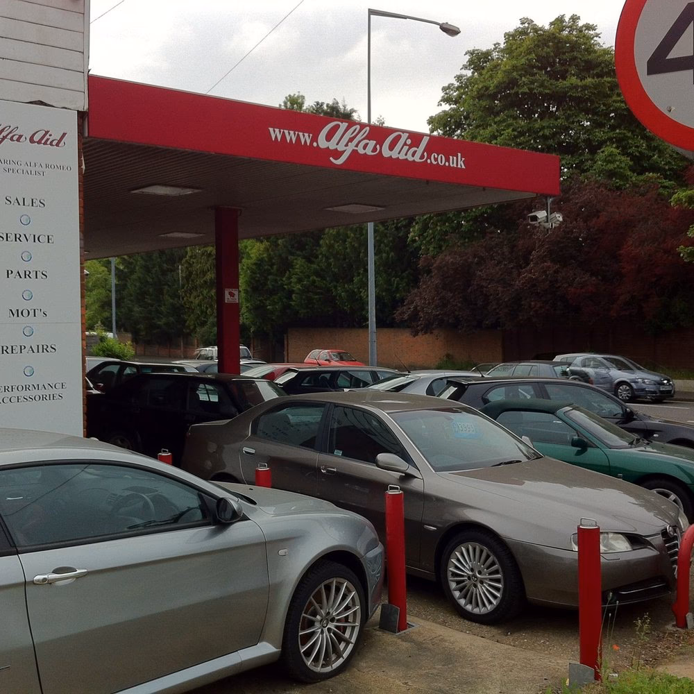 When do I pay Maidenhead auto repair centre?