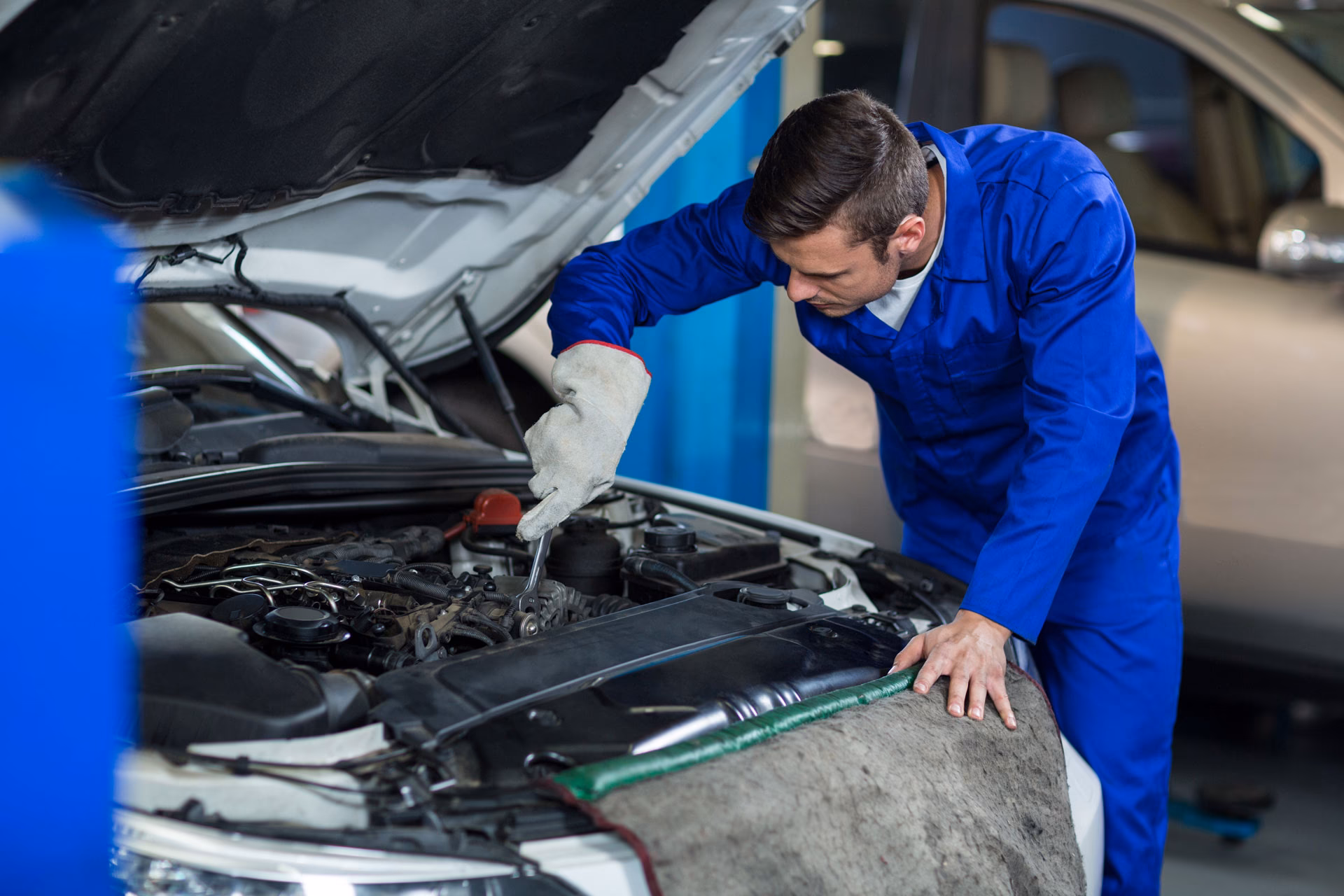 Where can I get tyres & car servicing in Dublin?